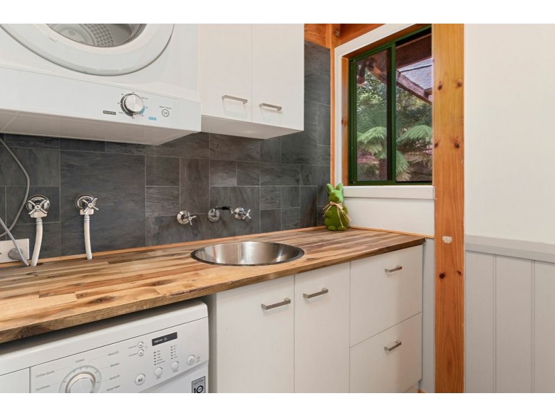 37 McQueens Road, Snug TAS 7054