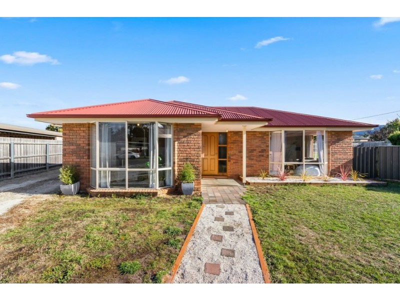 6 Discovery Place, Margate TAS 7054