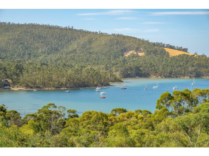 31 Warremar Way, Oyster Cove TAS 7150