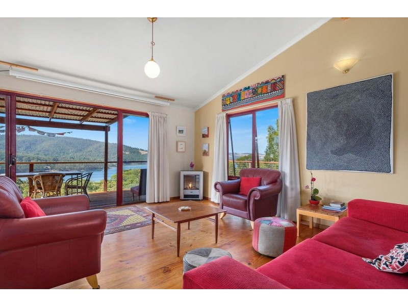 31 Warremar Way, Oyster Cove TAS 7150