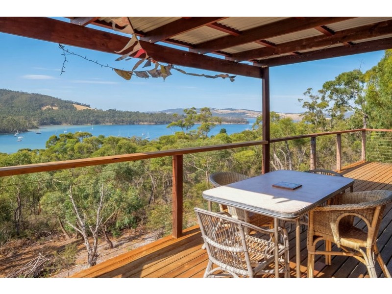 31 Warremar Way, Oyster Cove TAS 7150