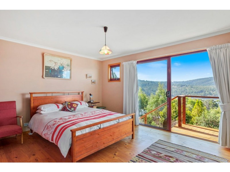 31 Warremar Way, Oyster Cove TAS 7150