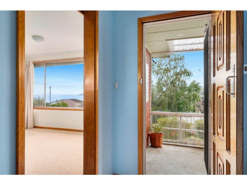 12 Hiern Road, Blackmans Bay TAS 7052