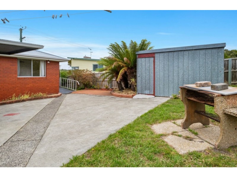 12 Hiern Road, Blackmans Bay TAS 7052