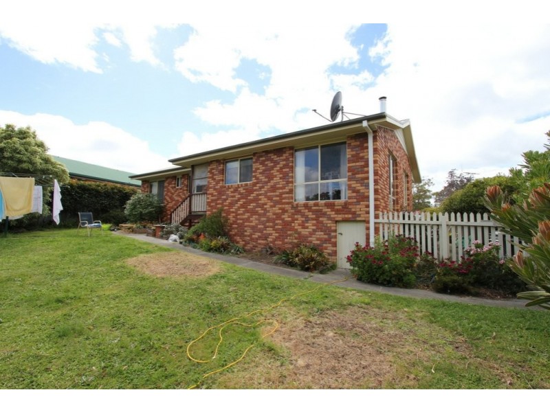 53 Ash Drive, Kingston TAS 7050