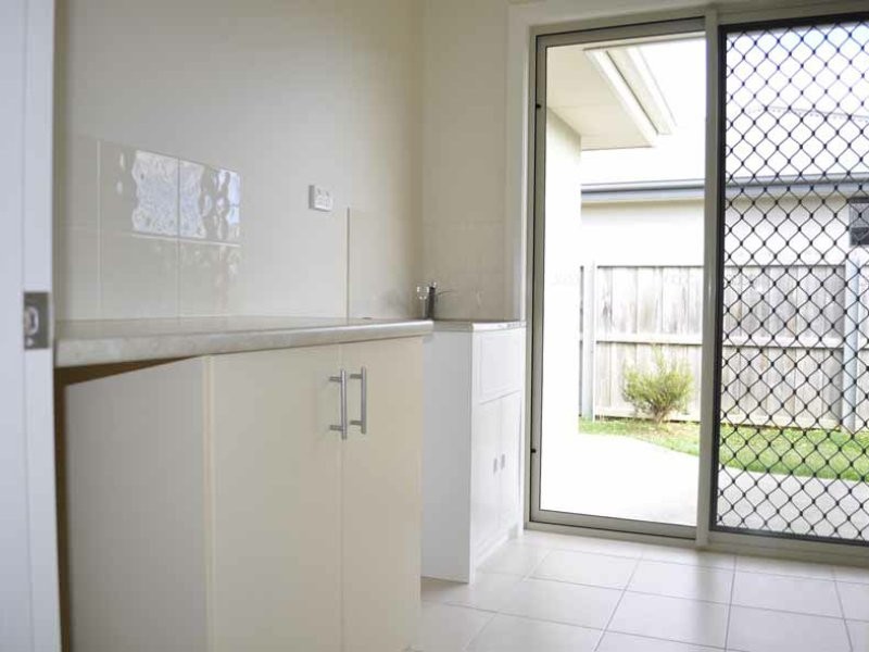 2/53 Incana Road, Margate TAS 7054