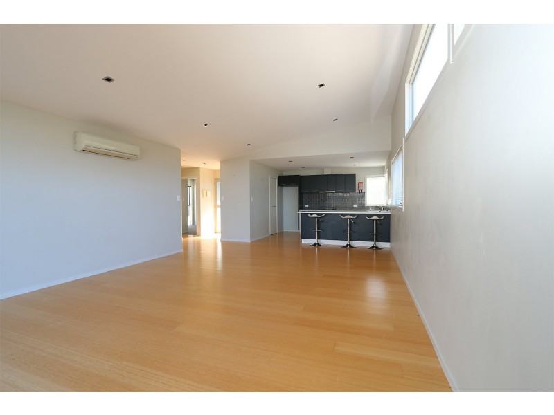 3/39 Staff Road, Electrona TAS 7054