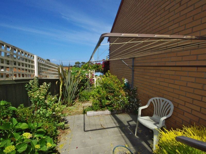 1/10 Opal Drive, Blackmans Bay TAS 7052