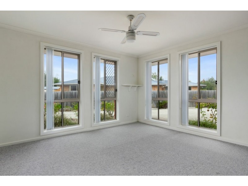 1/15 Bonsai Place, Margate TAS 7054