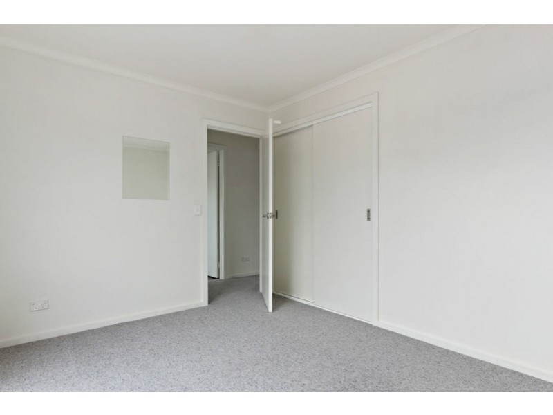 1/15 Bonsai Place, Margate TAS 7054