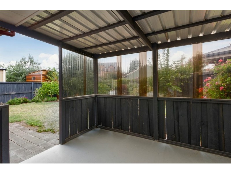 1/15 Bonsai Place, Margate TAS 7054