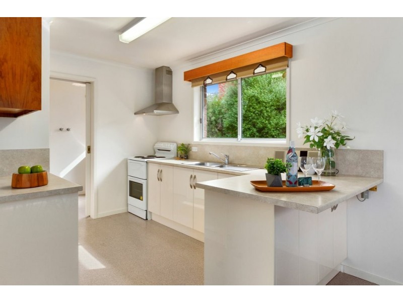 40 Tingira Road, Blackmans Bay TAS 7052