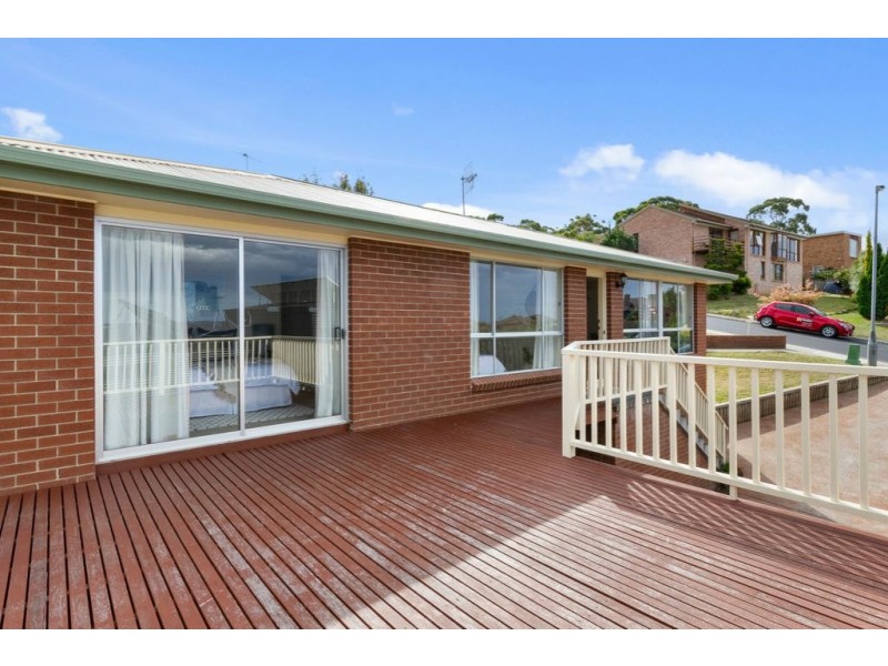 40 Tingira Road, Blackmans Bay TAS 7052