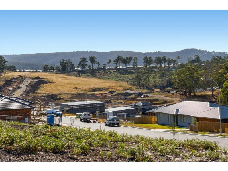 14 Reeves Crescent, Kingston TAS 7050