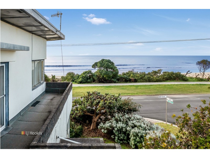 17 Somerset Esplanade, Somerset TAS 7322