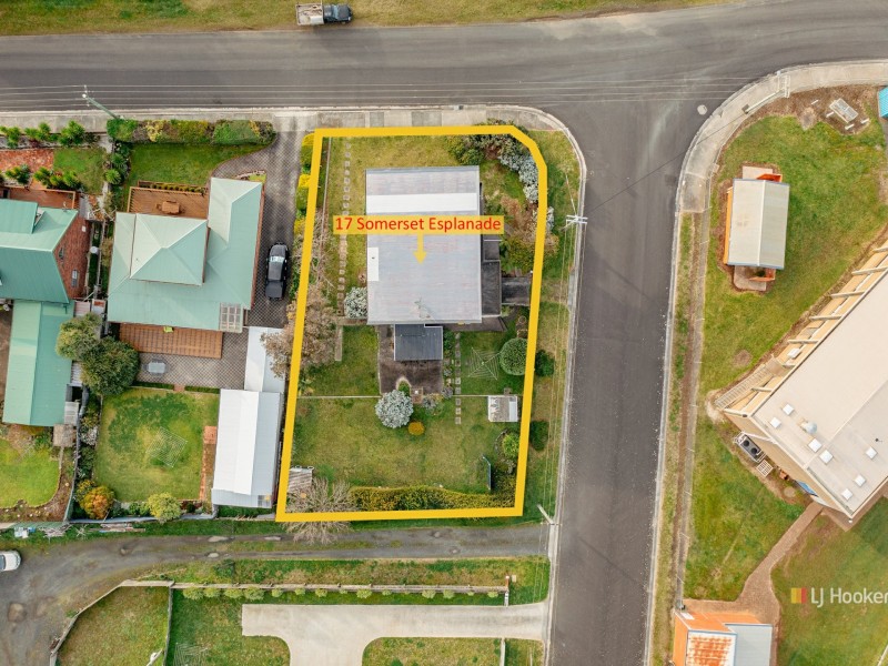 17 Somerset Esplanade, Somerset TAS 7322