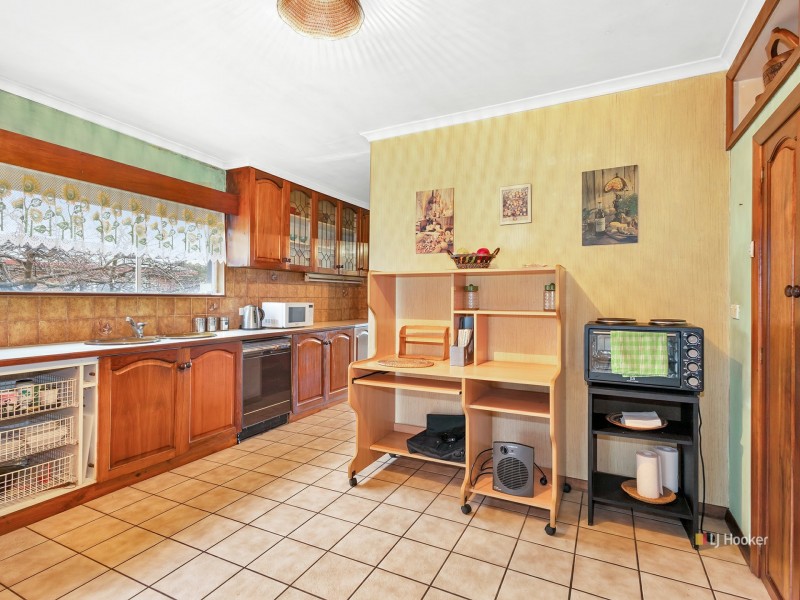 17 Somerset Esplanade, Somerset TAS 7322