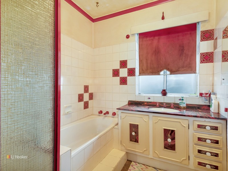 17 Somerset Esplanade, Somerset TAS 7322