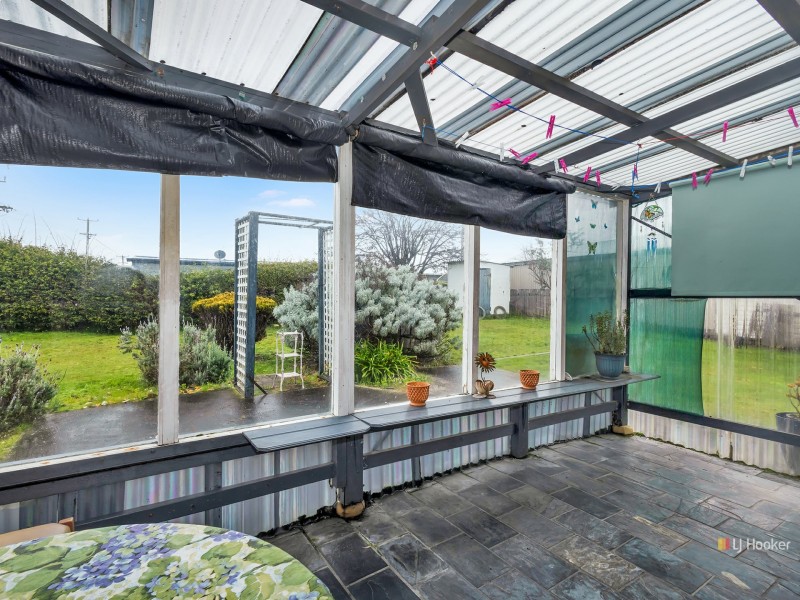 17 Somerset Esplanade, Somerset TAS 7322