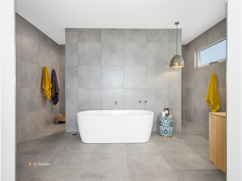 5 Irby Boulevard, Sisters Beach TAS 7321