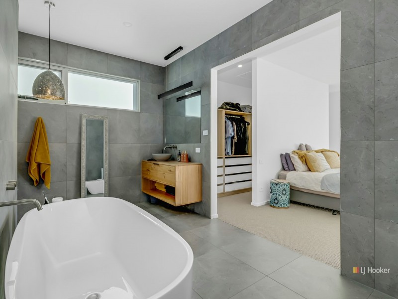 5 Irby Boulevard, Sisters Beach TAS 7321