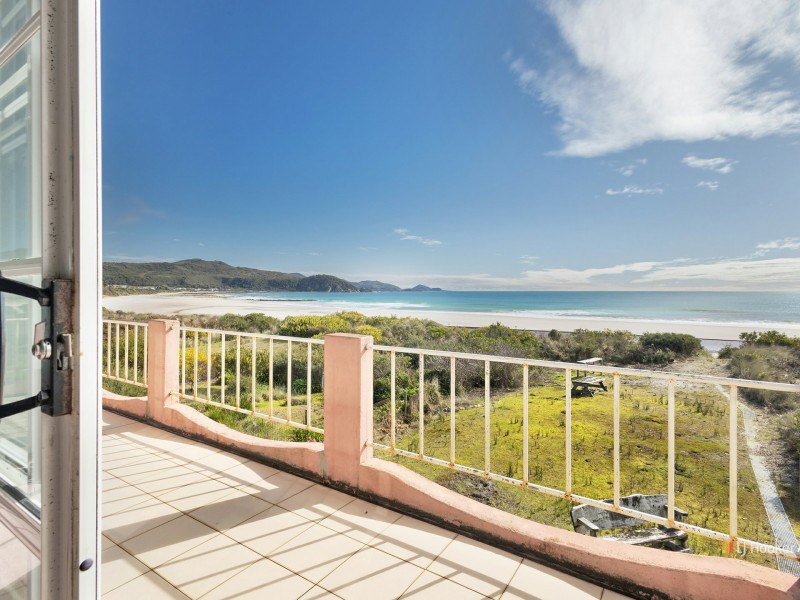 11 East Boulevard, Sisters Beach TAS 7321