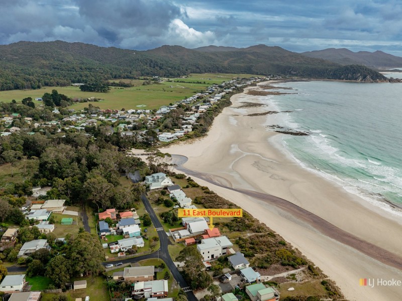 11 East Boulevard, Sisters Beach TAS 7321