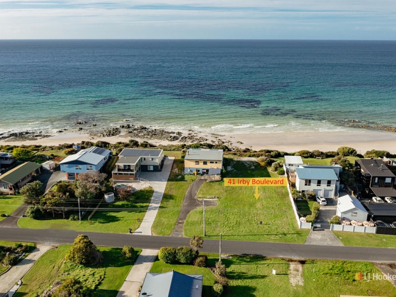 41 Irby Boulevard, Sisters Beach TAS 7321