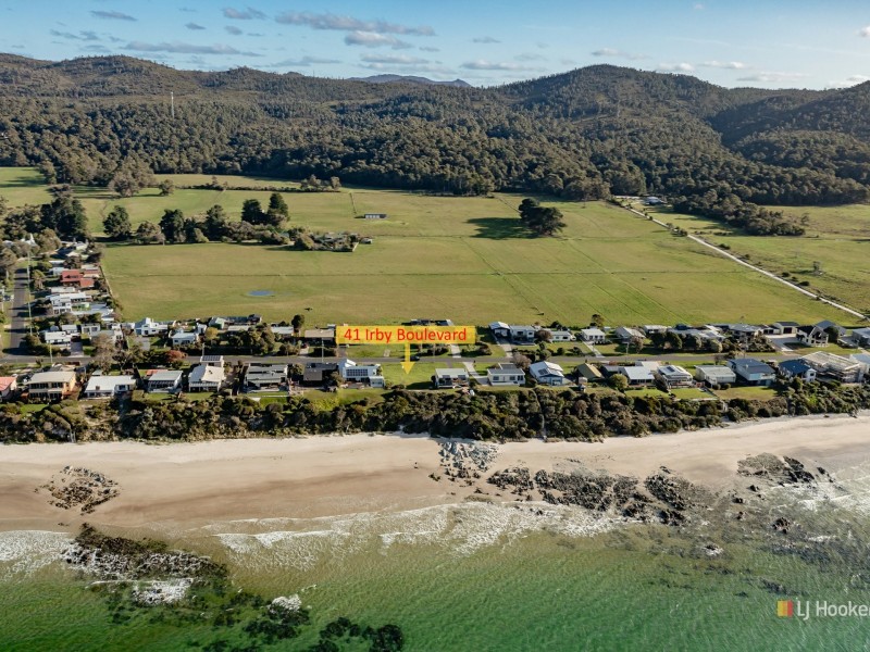 41 Irby Boulevard, Sisters Beach TAS 7321