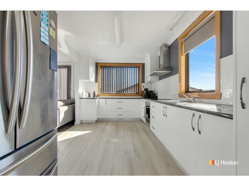 5 Gracie Crescent, Acton TAS 7320