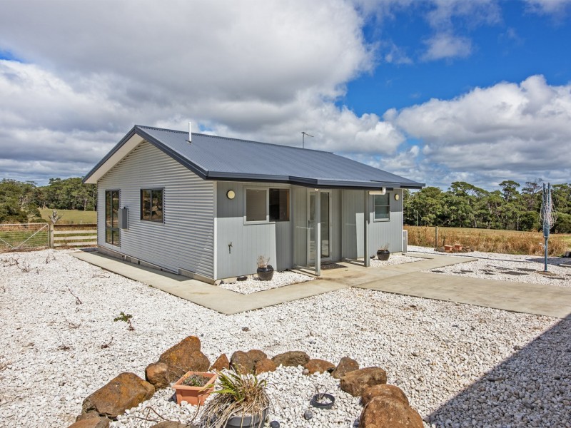 72 Brooks Road, Forest TAS 7330