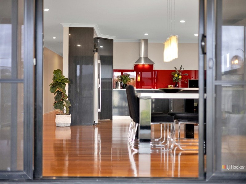 10 Sandy Crescent, Wynyard TAS 7325