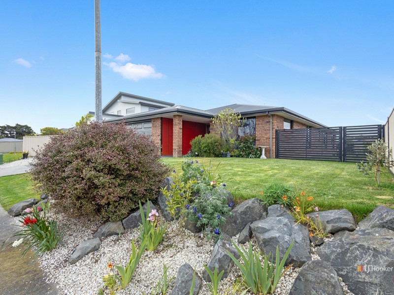 10 Sandy Crescent, Wynyard TAS 7325