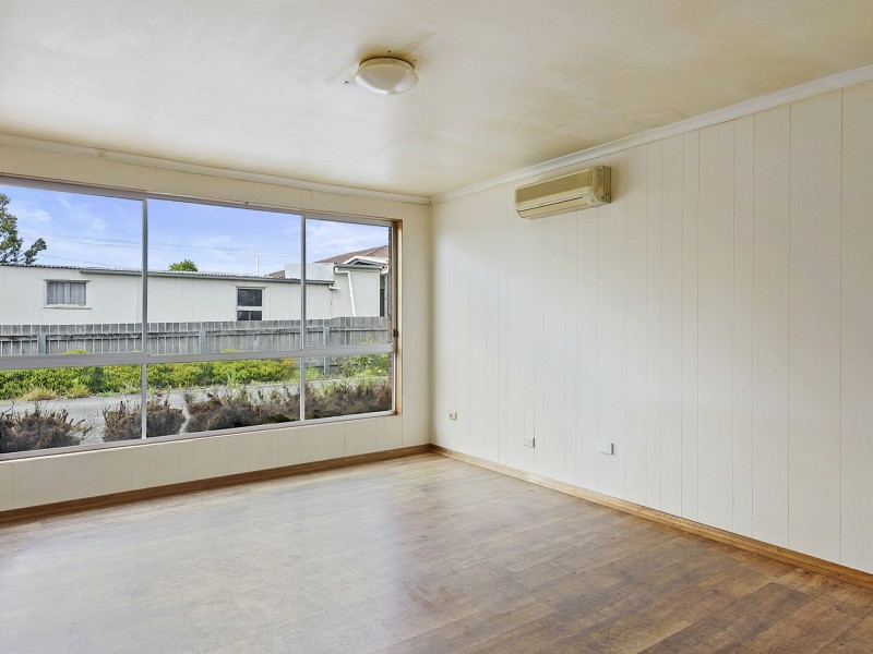 2/9 McArthur Street, Wynyard TAS 7325