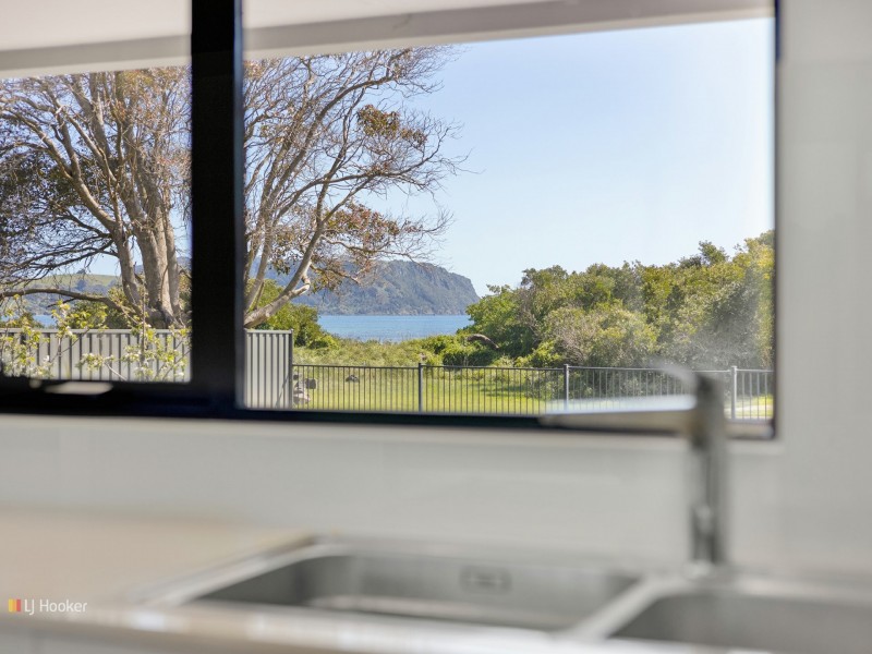 34 Old Bass Highway, Wynyard TAS 7325