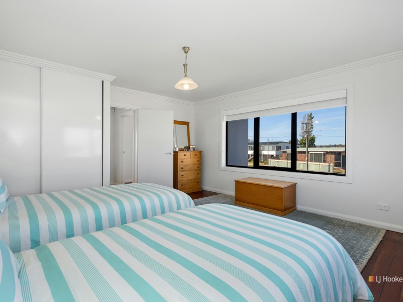34 Old Bass Highway, Wynyard TAS 7325