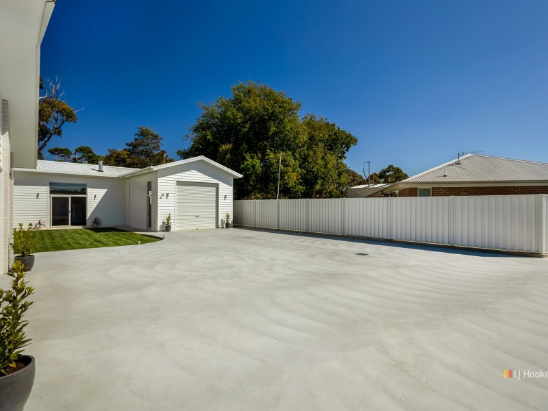 13 Moore Court, Wynyard TAS 7325