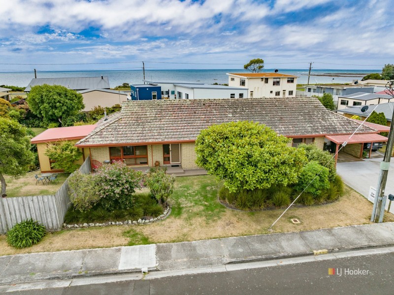 49 Walker Street, Wynyard TAS 7325