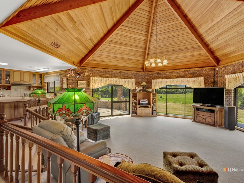 221 Preolenna Road, Flowerdale TAS 7325