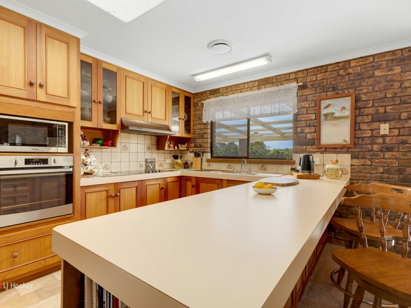 221 Preolenna Road, Flowerdale TAS 7325