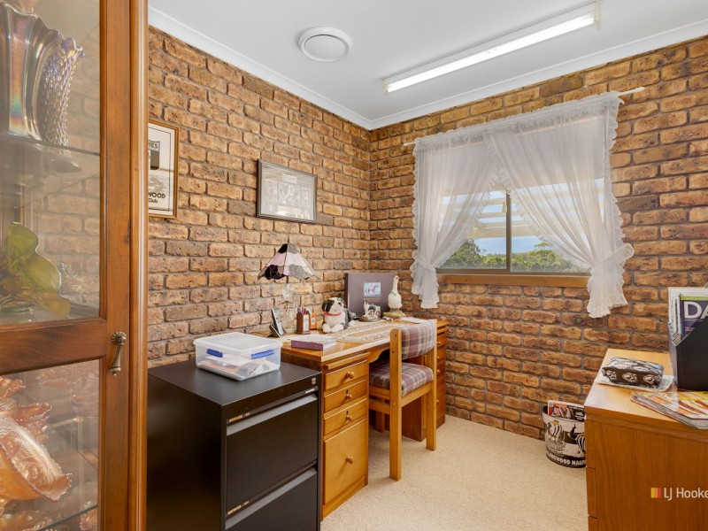 221 Preolenna Road, Flowerdale TAS 7325