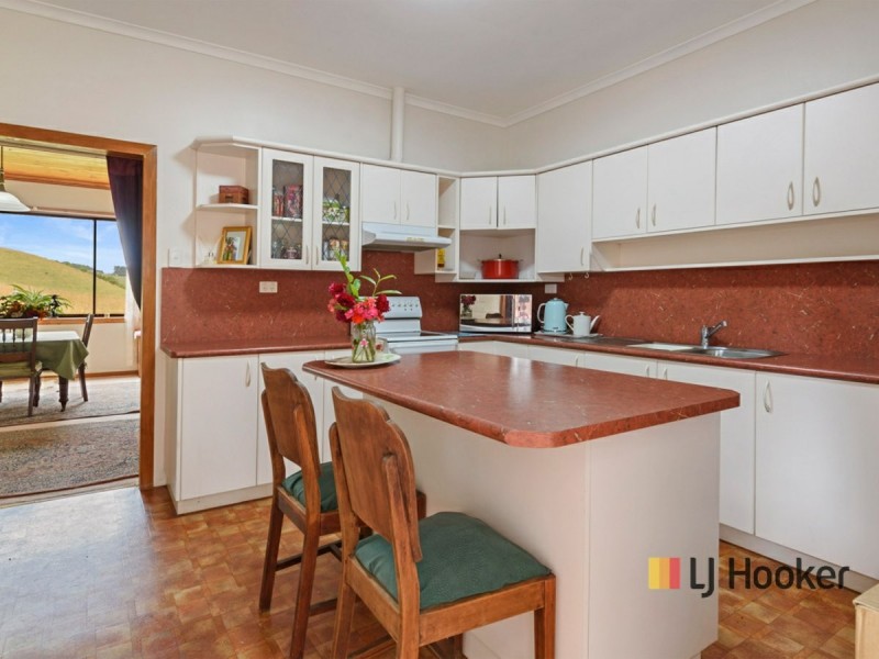 92 Table Cape Road, Wynyard TAS 7325