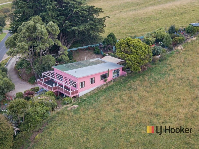 92 Table Cape Road, Wynyard TAS 7325