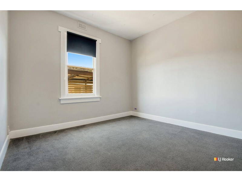 64 Saunders Street, Wynyard TAS 7325