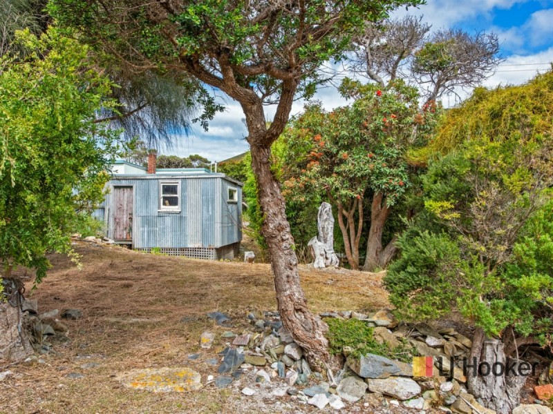 16 Gull Street, Rocky Cape TAS 7321