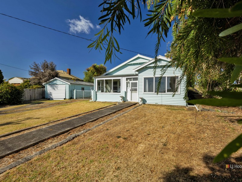 37 Old Bass Highway, Wynyard TAS 7325