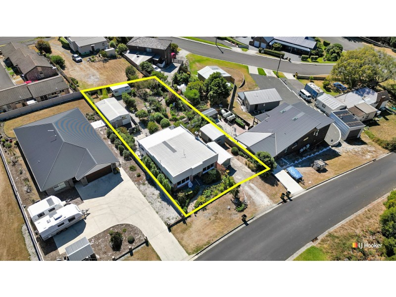 1 Pelissier Street, Somerset TAS 7322