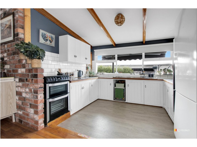 7 Saunders Street, Wynyard TAS 7325