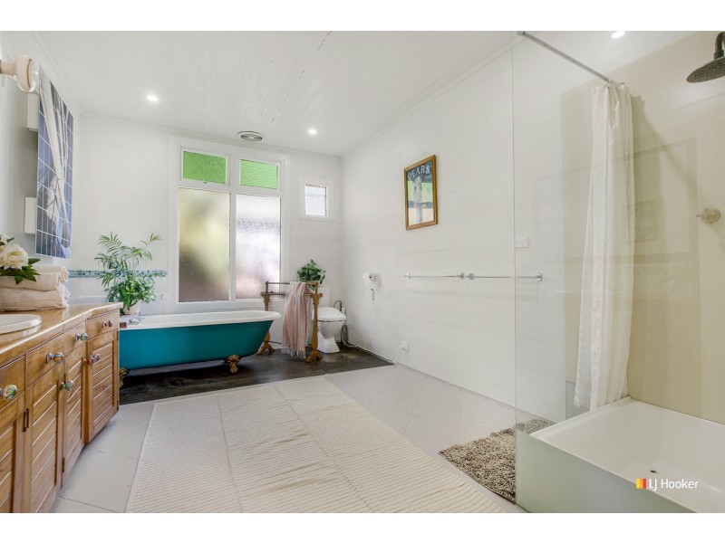 399 Murchison Highway, Somerset TAS 7322