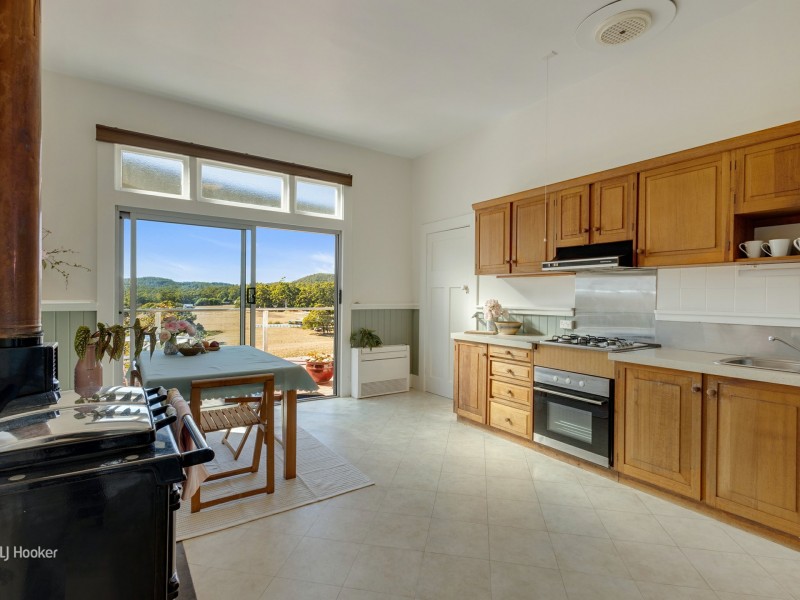 399 Murchison Highway, Somerset TAS 7322